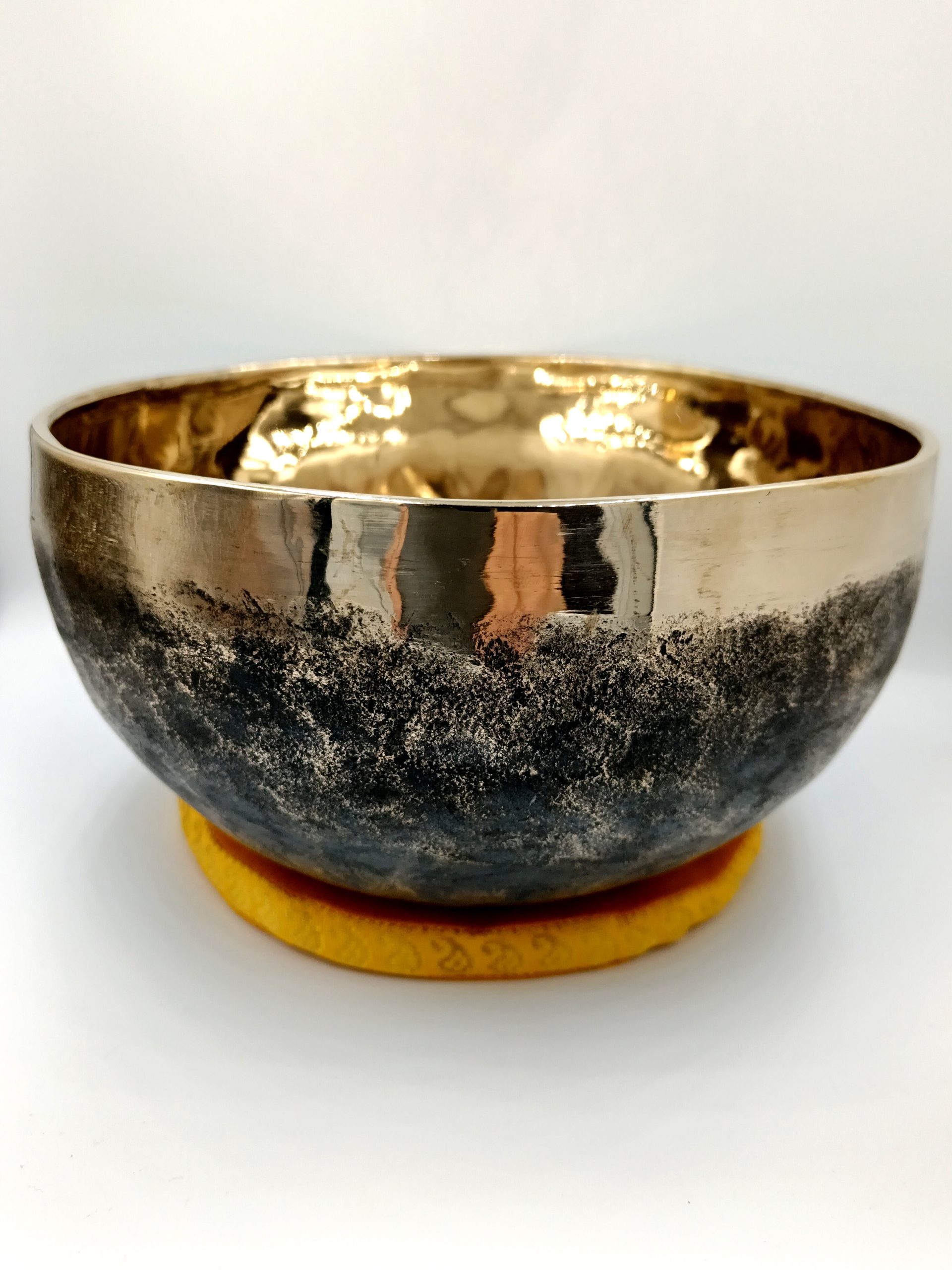 Bol chantant Ishana - Note La# - Diam 19 cm - Chakra Troisième œil